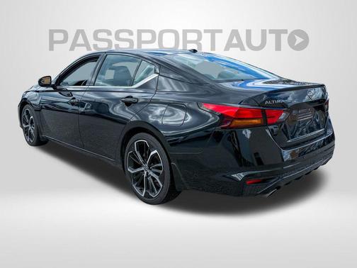 2024 Nissan Altima SR FWD