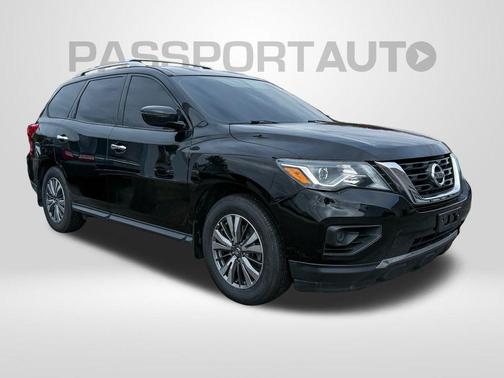 2020 Nissan Pathfinder S 4WD