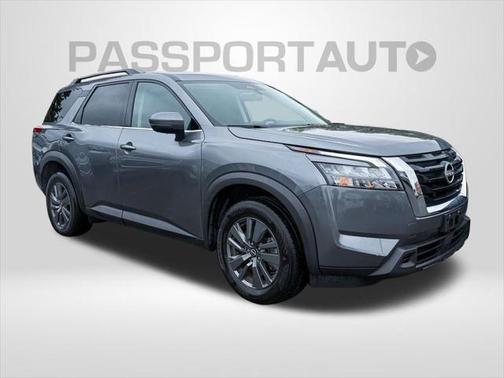 2023 Nissan Pathfinder SV 4WD
