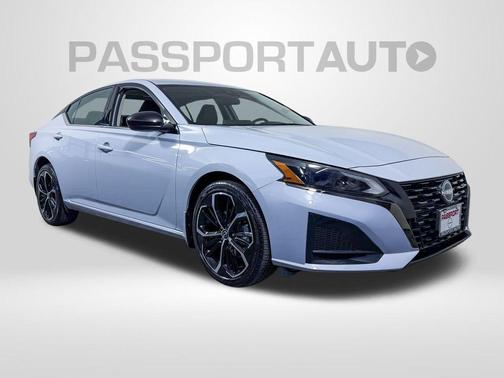 2023 Nissan Altima SR Intelligent AWD