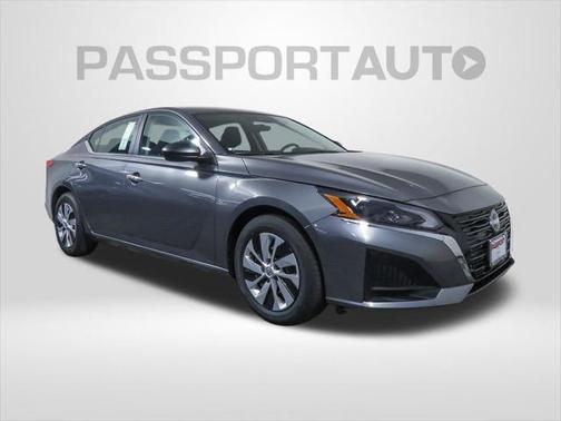 2025 Nissan Altima S FWD
