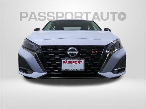 2025 Nissan Altima SR FWD