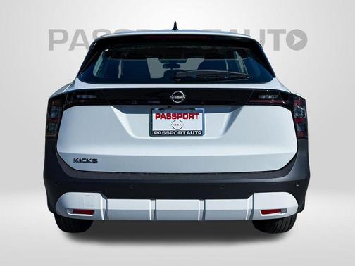 Fresh Powder 2026 Nissan Kicks S