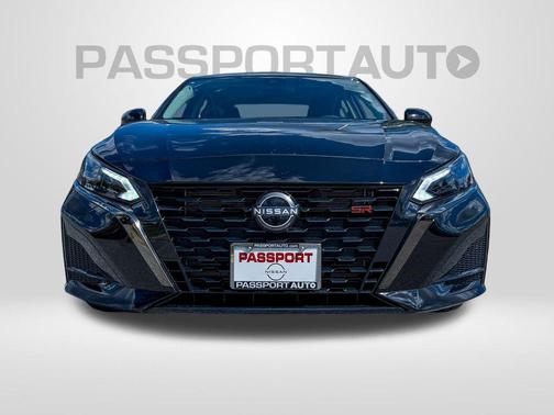 2025 Nissan Altima SR FWD