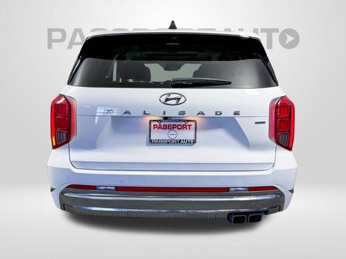 Hyper White 2023 Hyundai PALISADE Calligraphy