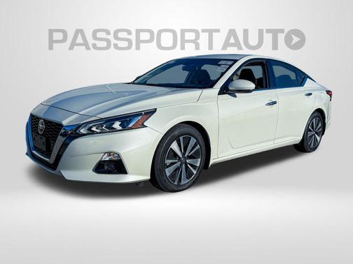 2022 Nissan Altima 2.5 SL