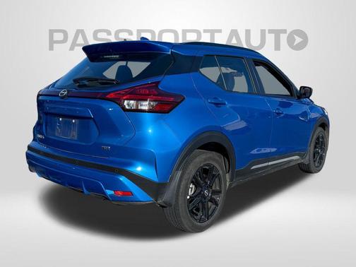 2024 Nissan Kicks SR