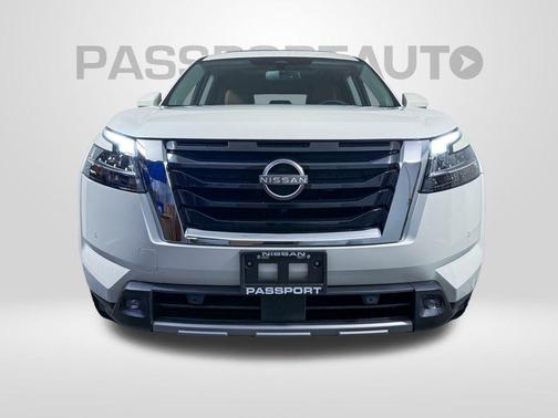 2022 Nissan Pathfinder Platinum 4WD