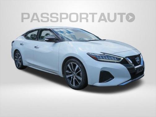 2023 Nissan Maxima SV Xtronic CVT