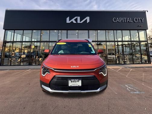 2023 Kia Niro EX