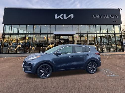 2022 Kia Sportage LX