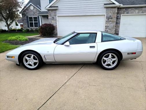 1996 Chevrolet Corvette Base
