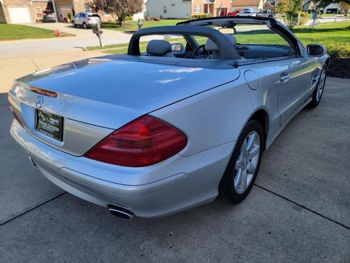 2003 Mercedes-Benz SL-Class 2dr Roadster 5.0L