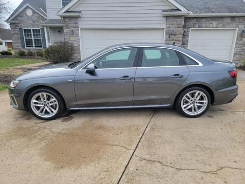 2021 Audi A4 45 S line Premium Plus