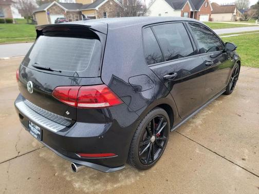 2019 Volkswagen Golf GTI 2.0T S 4-Door