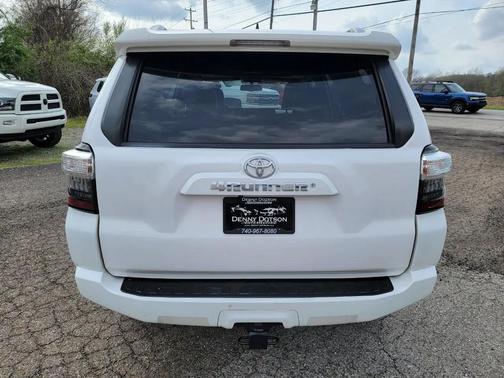 Super White 2015 Toyota 4Runner Trail Premium