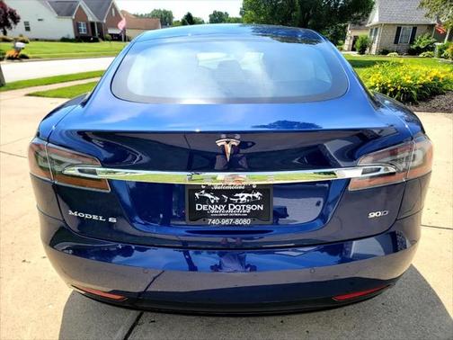 2017 Tesla Model S 90D