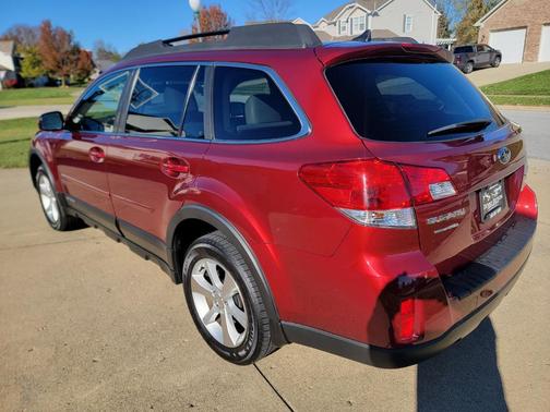 2014 Subaru Outback 2.5i Limited