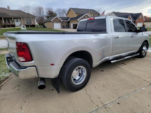 2010 Dodge Ram 3500 SLT