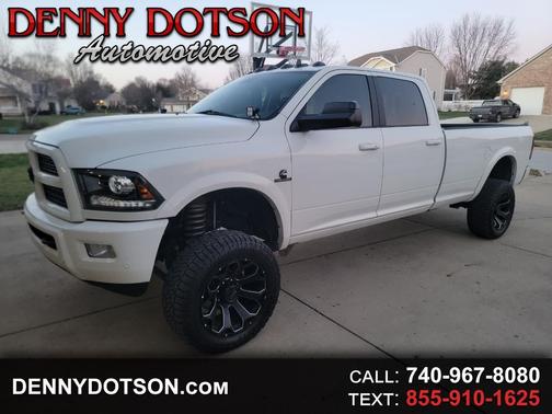 2017 RAM 3500 Laramie Crew Cab 4x4 8' Box