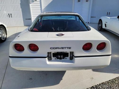 1984 Chevrolet Corvette Base