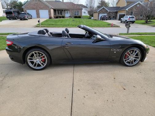 2012 Maserati GranTurismo Sport