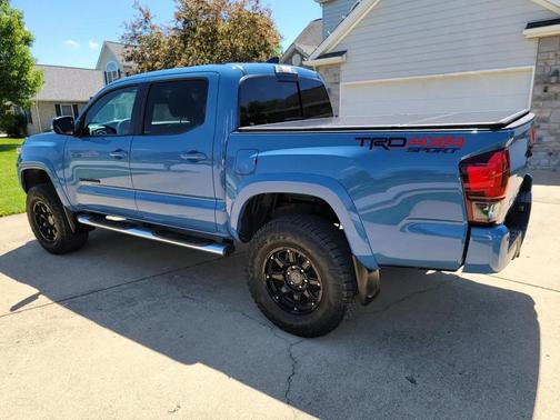 Cavalry Blue 2019 Toyota Tacoma TRD Sport