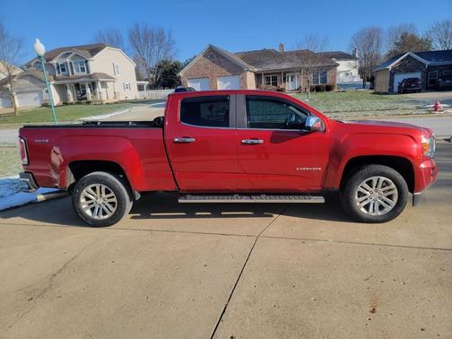 2016 GMC Canyon SLT