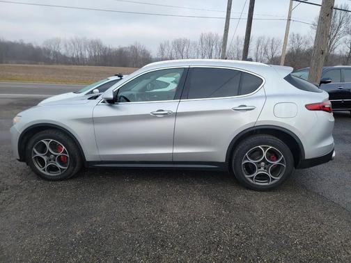 Silver 2018 Alfa Romeo Stelvio Ti