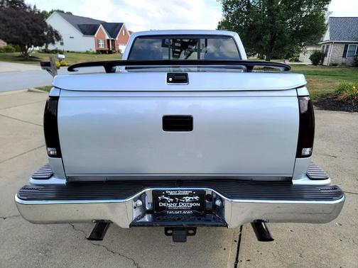 1989 Chevrolet Pickup Truck Base