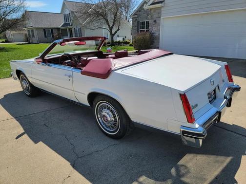 1985 Cadillac Eldorado 2dr Convertible Biarritz