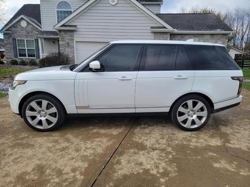 2017 Land Rover Range Rover V8 Supercharged SWB