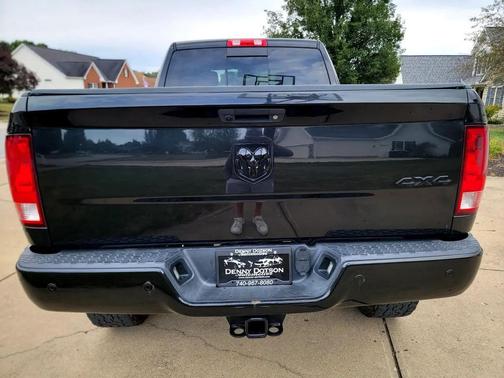 2017 RAM 2500 Big Horn Crew Cab 4x4 6'4' Box