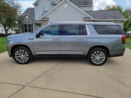 Satin Steel Metallic 2021 GMC Yukon XL Denali