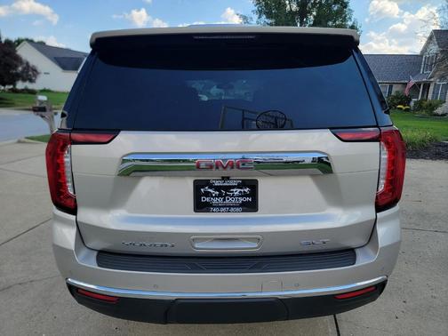 2021 GMC Yukon SLT