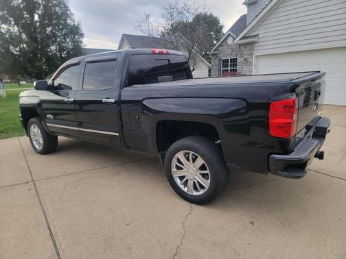 2014 Chevrolet Silverado 1500 High Country