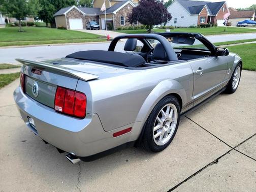 2008 Ford Shelby GT500 Base