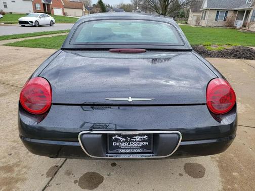 2002 Ford Thunderbird Premium