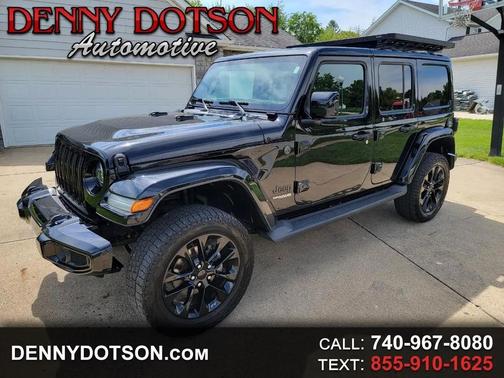 Black Clearcoat 2021 Jeep Wrangler Unlimited Sahara