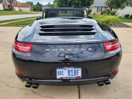 Black 2015 Porsche 911 Carrera