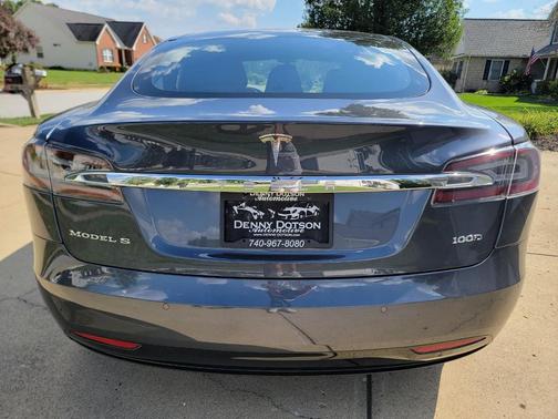 2018 Tesla Model S 100D