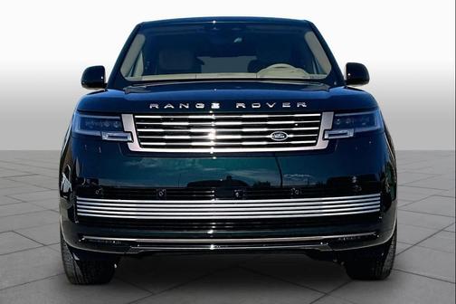 British Racing Green SV Bespoke Ultra Met Gloss 2026 Land Rover Range Rover P615 SV