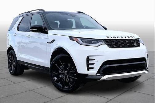 Fuji White 2026 Land Rover Discovery Dynamic SE