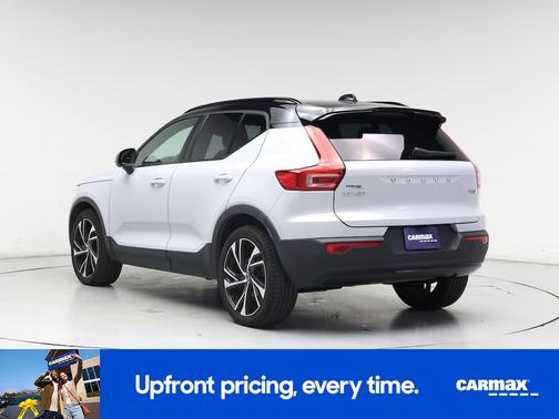 2021 Volvo XC40 T5 R-Design