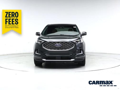 Green 2024 Ford Edge Titanium