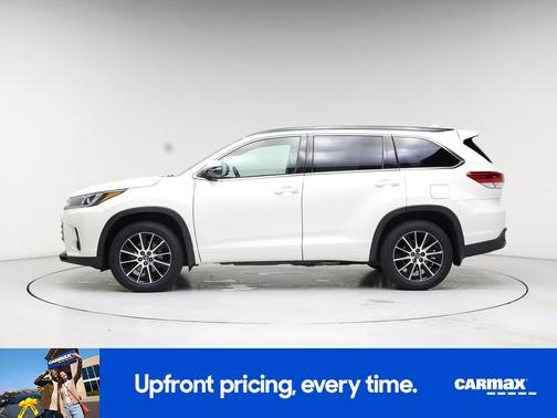 2017 Toyota Highlander SE
