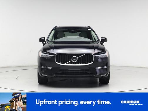 2022 Volvo XC60 B5 Momentum