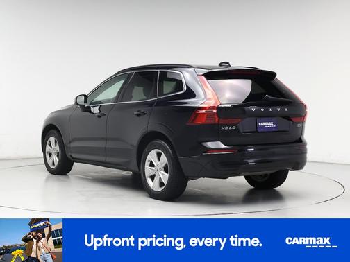 2022 Volvo XC60 B5 Momentum