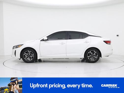 White 2025 Nissan Sentra SV