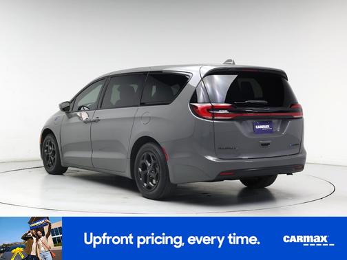 2022 Chrysler Pacifica Hybrid Touring L
